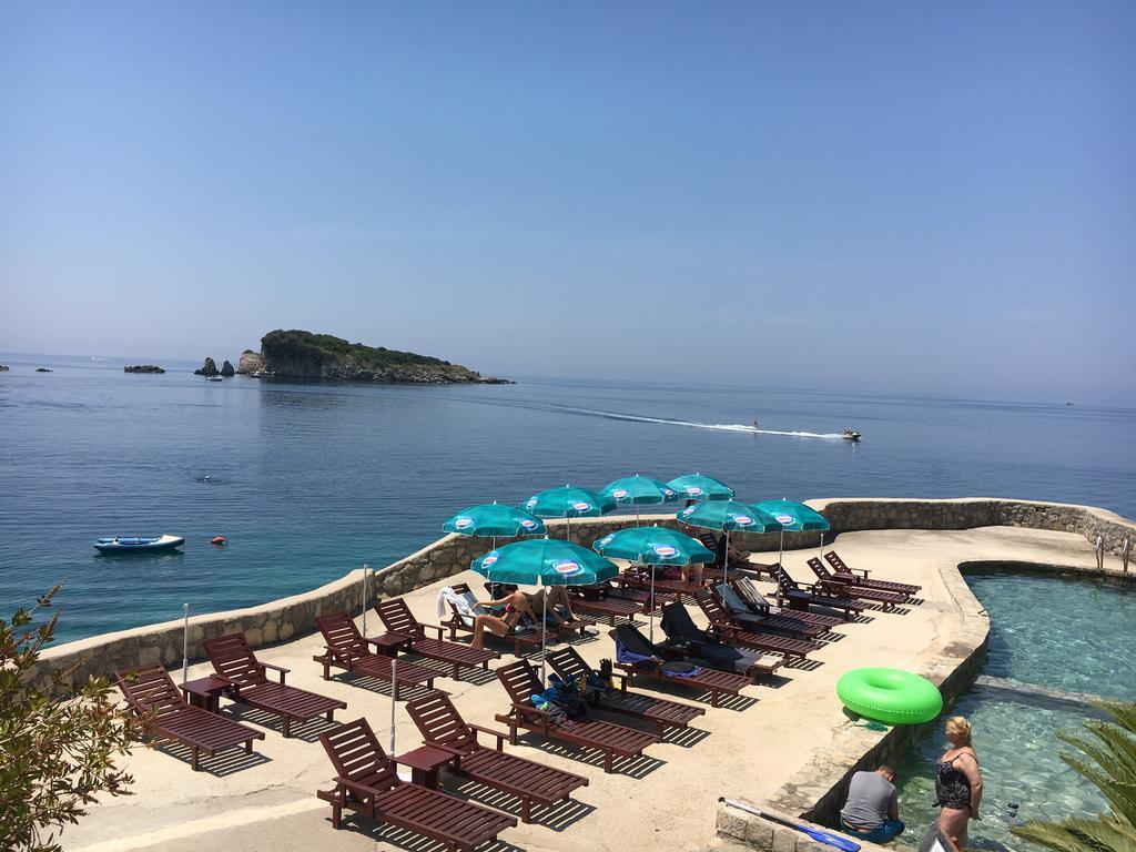 Axenia Hotel Utjeha Dış mekan fotoğraf